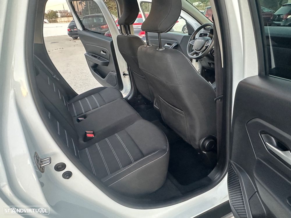 Dacia Duster 1.0 TCe ECO-G Journey+ Up&Go Bi-Fuel - 36
