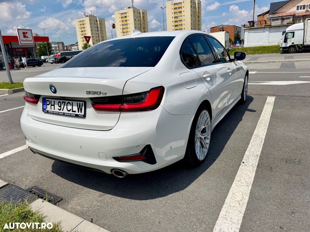 BMW Seria 3 330e Aut. Luxury Line - 6