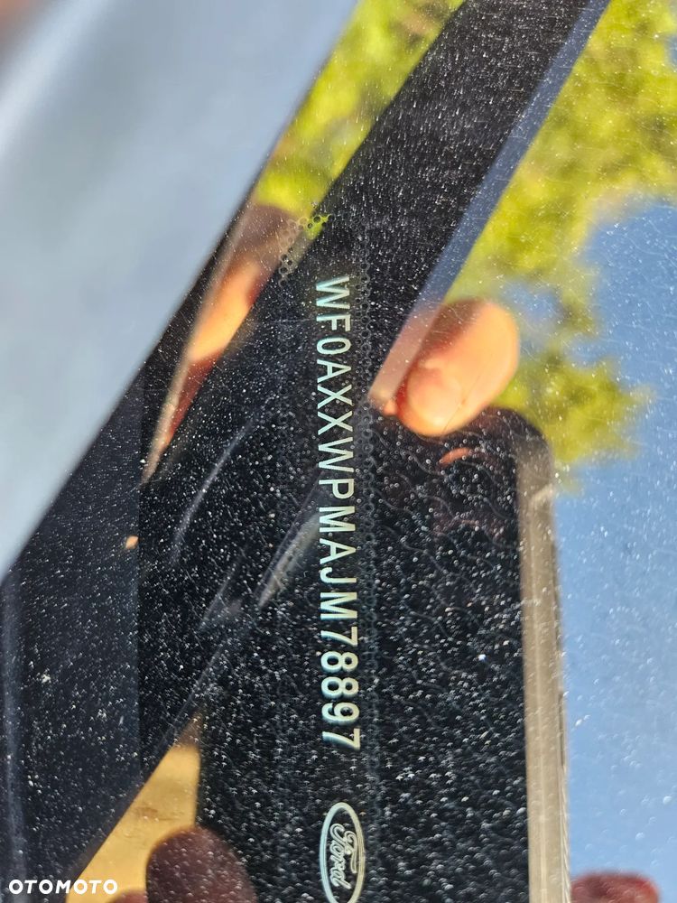 Ford Kuga 2.0 TDCi AWD Titanium - 28