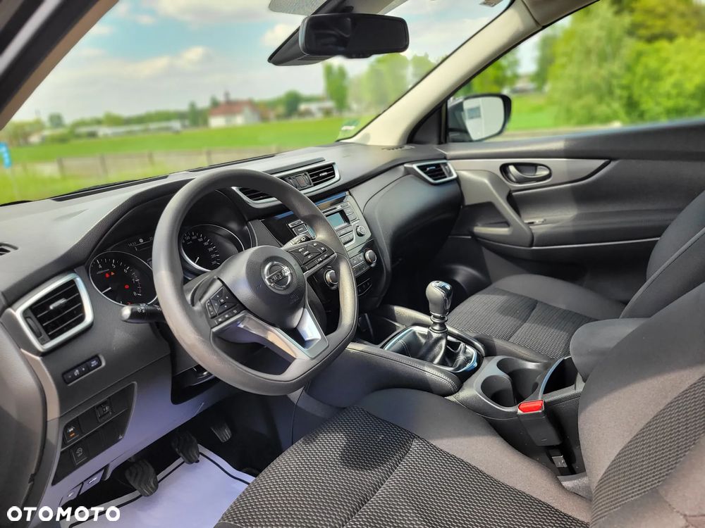 Nissan Qashqai - 14