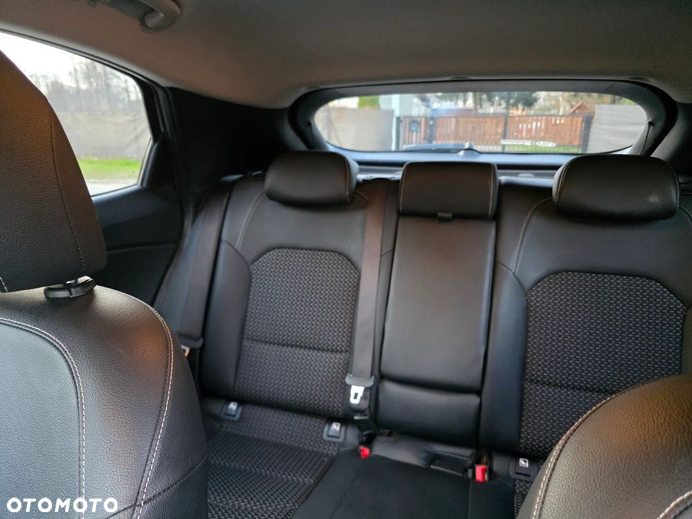 Kia XCeed 1.4 T-GDI L Business Line DCT - 26