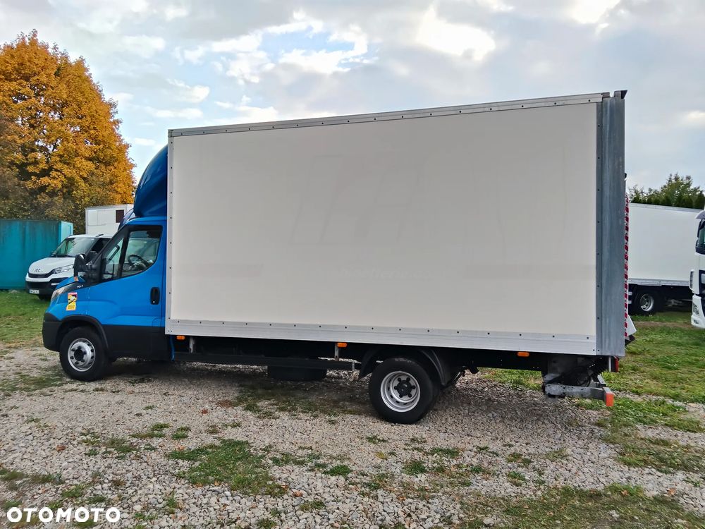 Iveco Daily 70C18 - 8