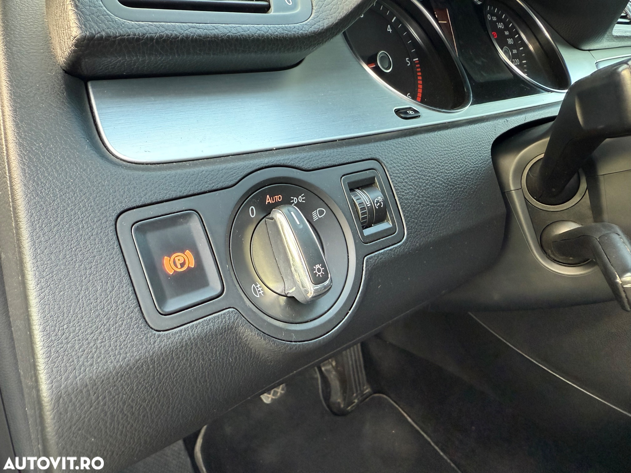Volkswagen Passat CC 2.0 TDI Exclusive - 12
