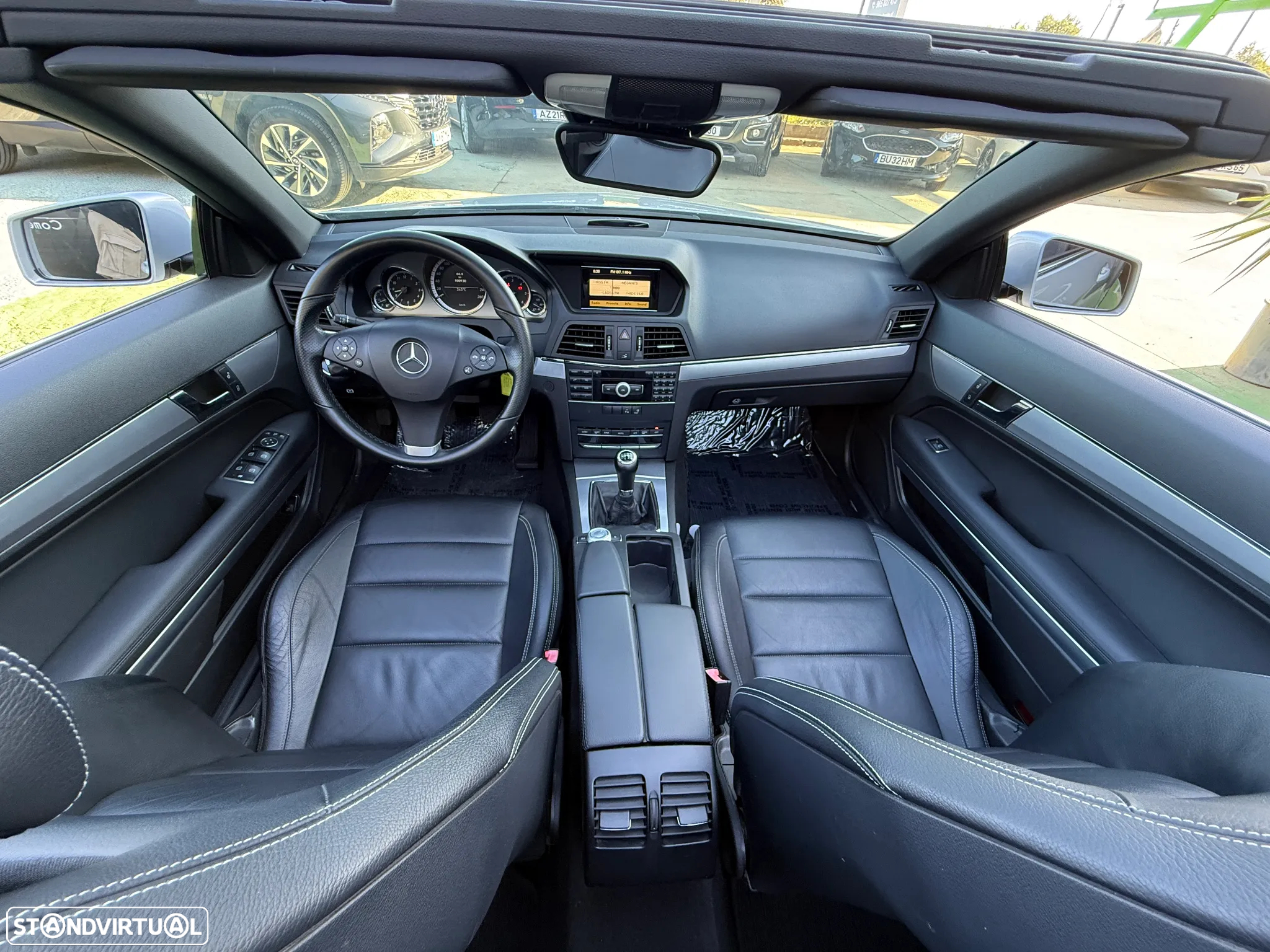Mercedes-Benz E 220 CDi Avantgarde BlueEfficiency - 23