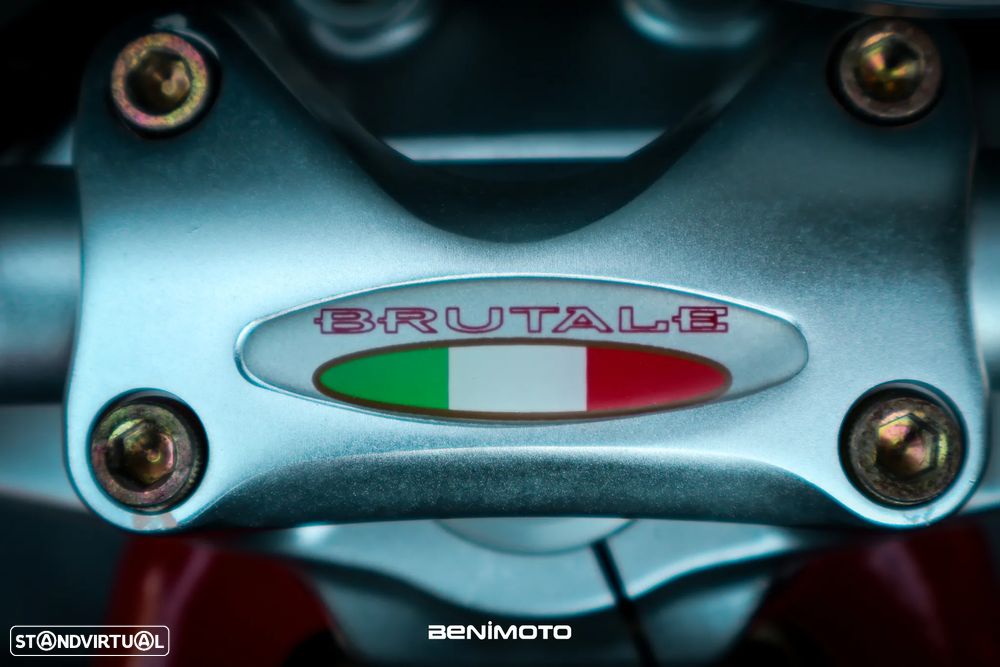MV Agusta Brutale 910 - 19