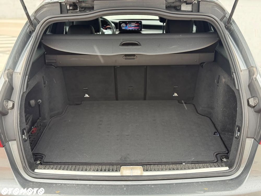 Mercedes-Benz Klasa C 220 d 4MATIC 9G-TRONIC - 11