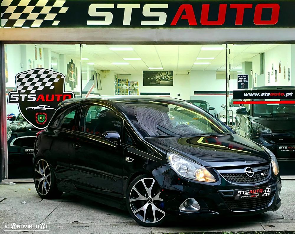 Opel Corsa 1.6 Turbo OPC - 2