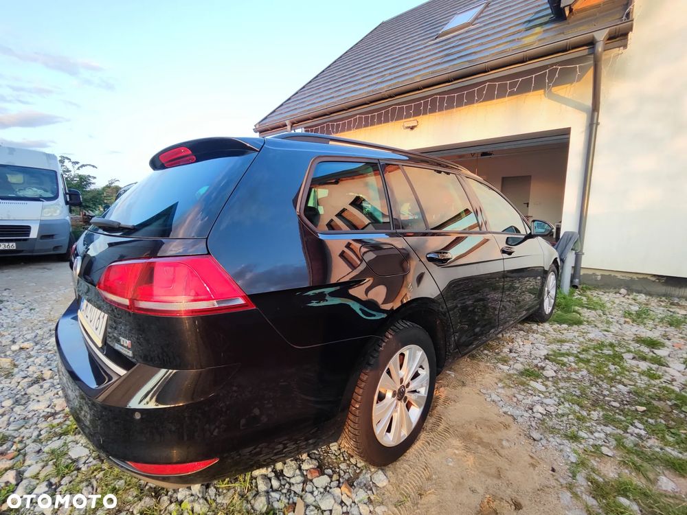 Volkswagen Golf VI 1.6 TDI Comfortline - 3