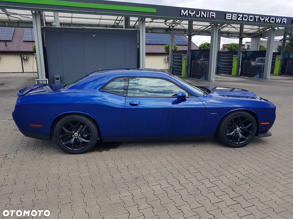 Dodge Challenger 5.7 R/T Shaker - 11