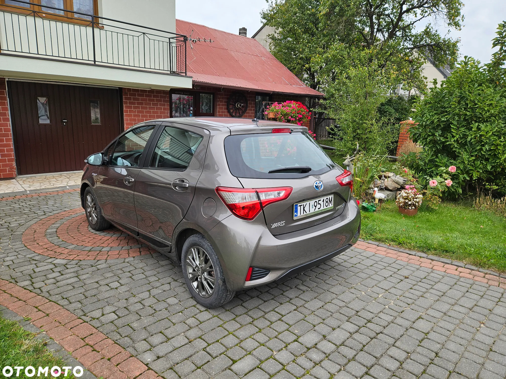 Toyota Yaris Hybrid 1.5 VVT-i Selection - 5
