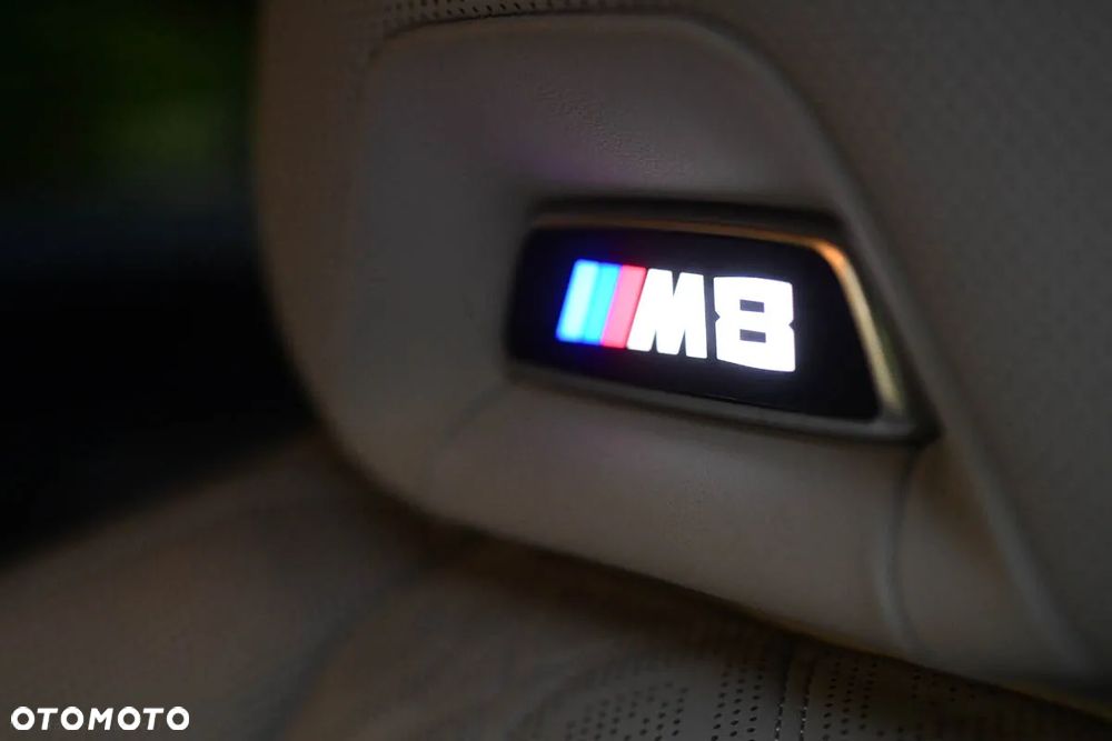 BMW M8 Competition - 7