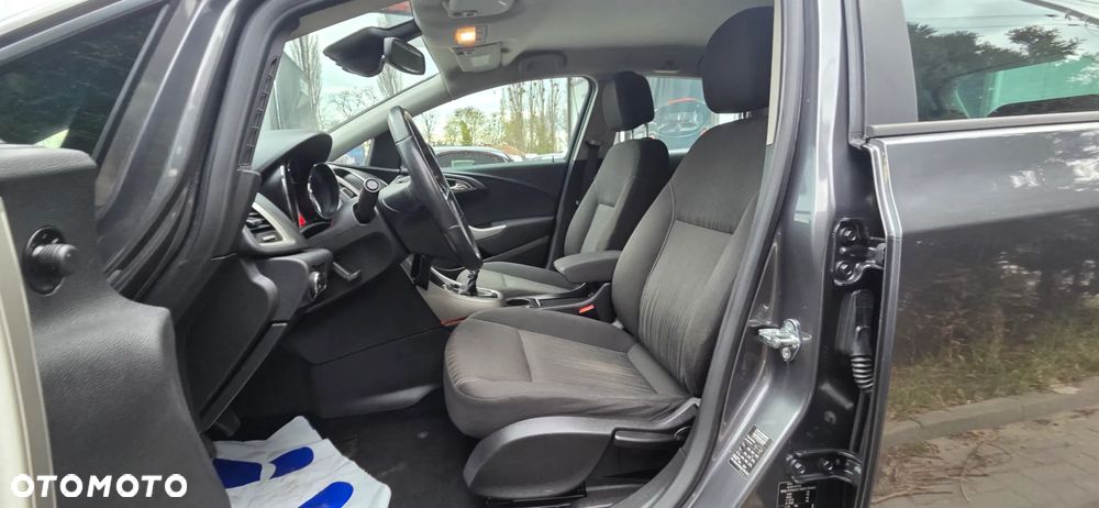 Opel Astra 1.6 Color Edition - 32