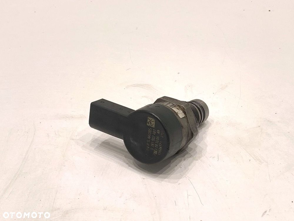 REGULATOR CIŚNIENIA PALIWA  BMW 5 Touring (E61) 2004 - 2010 525 d 130 kW [177 KM] olej napędowy - 2