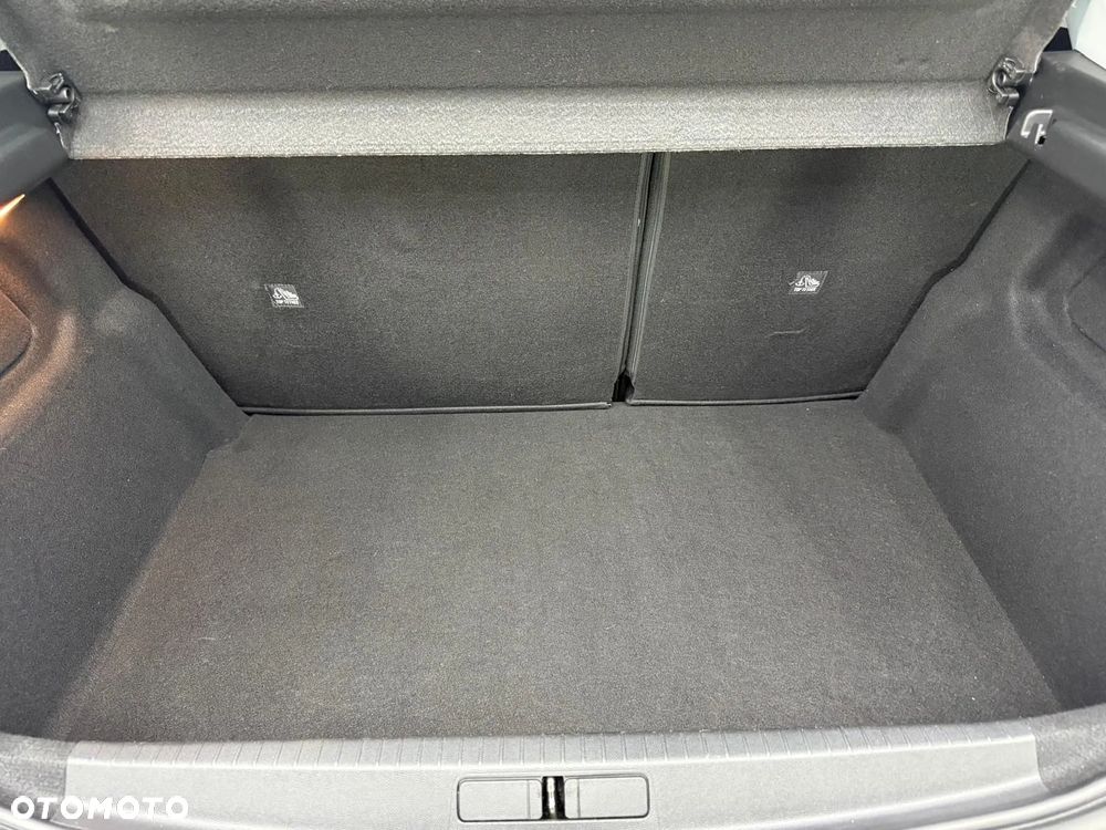 Opel Corsa 1.2 Business S&S - 26