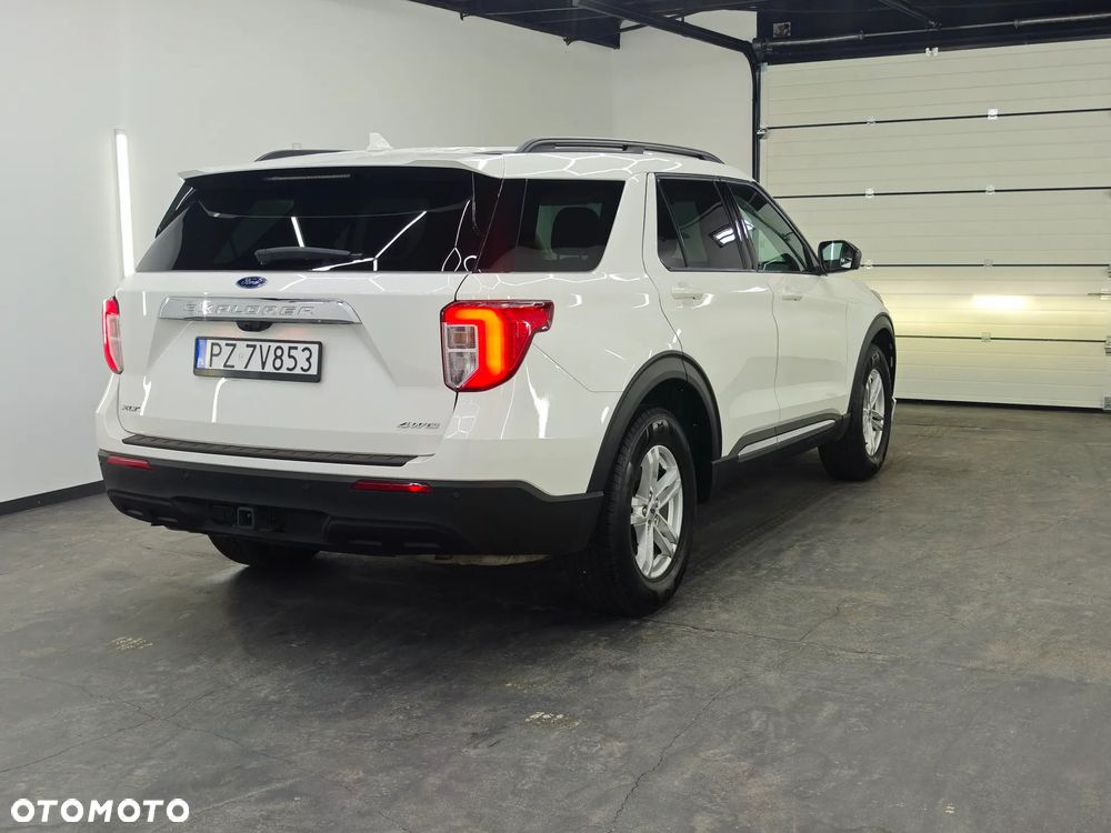 Ford Explorer EcoBoost Plug-in Hybrid PLATINUM - 3