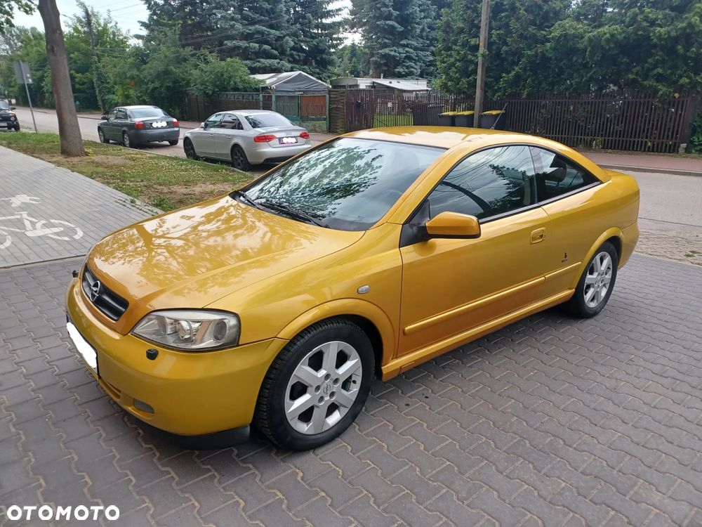 Opel Astra 2.2 Bertone - 11