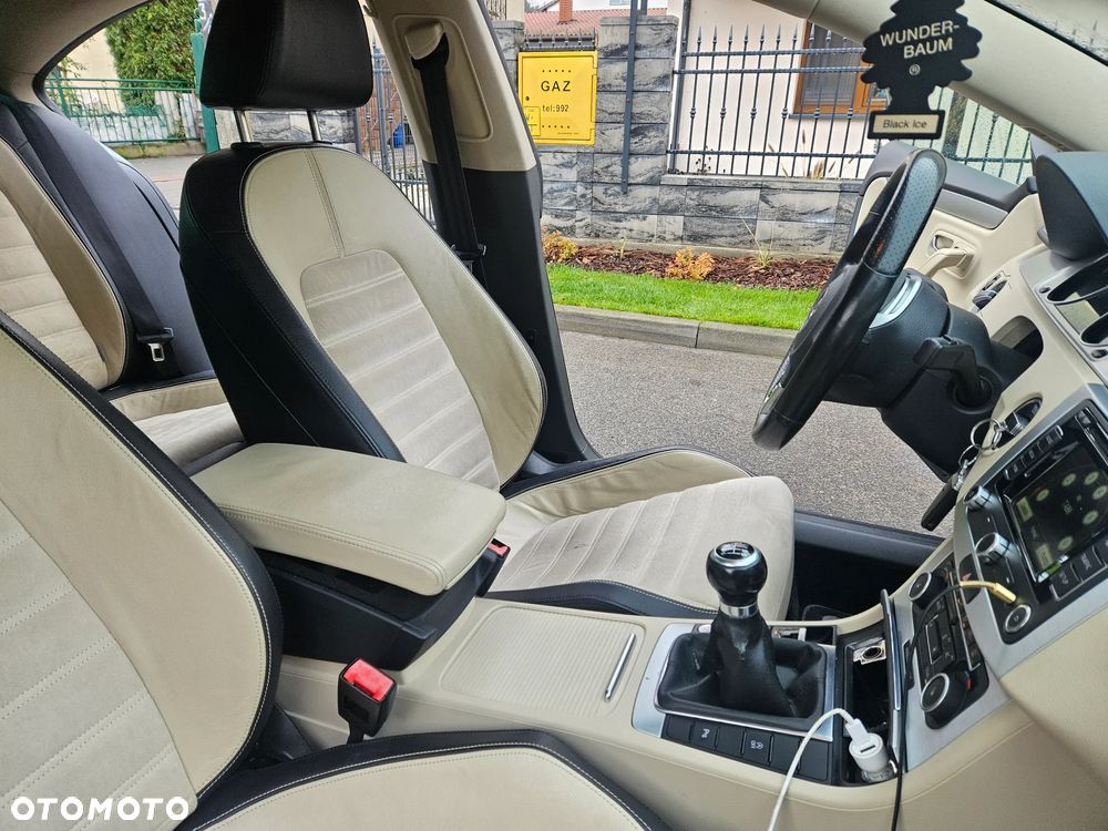 Volkswagen Passat CC 2.0 TDI Exclusive - 20