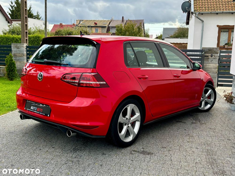 Volkswagen Golf VII 2.0 TSI BMT GTI - 23