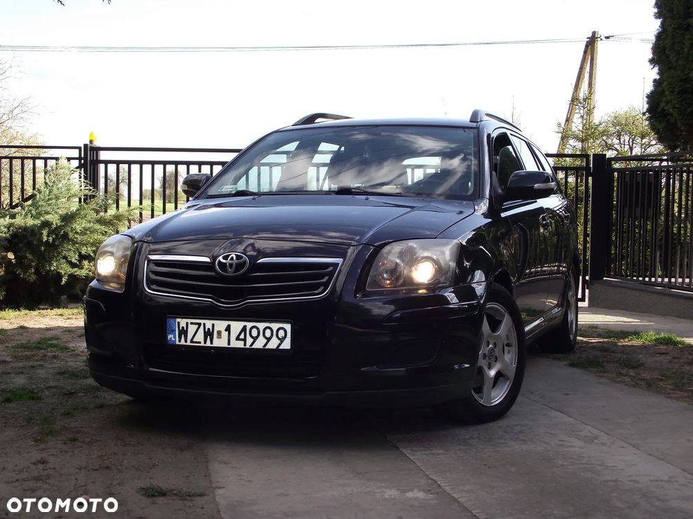 Toyota Avensis 2.0 D-4D Edition - 2