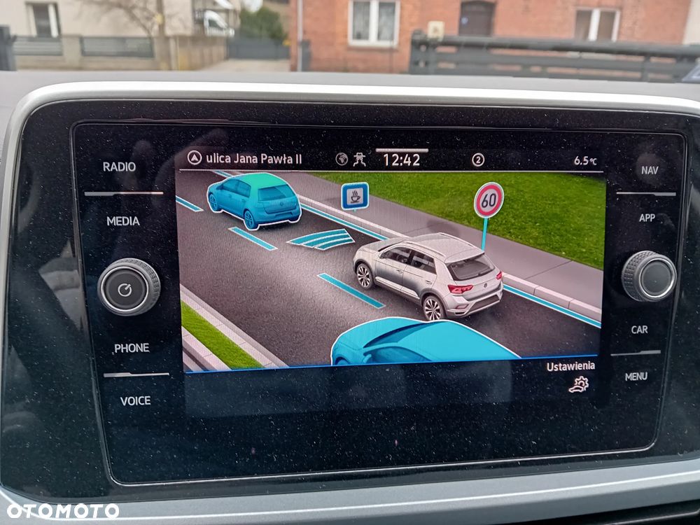 Volkswagen T-Roc 2.0 TDI SCR DSG GOAL - 36