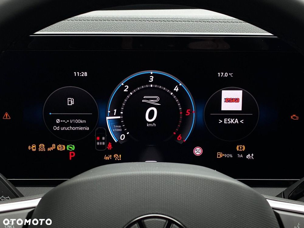 Volkswagen Tiguan - 10