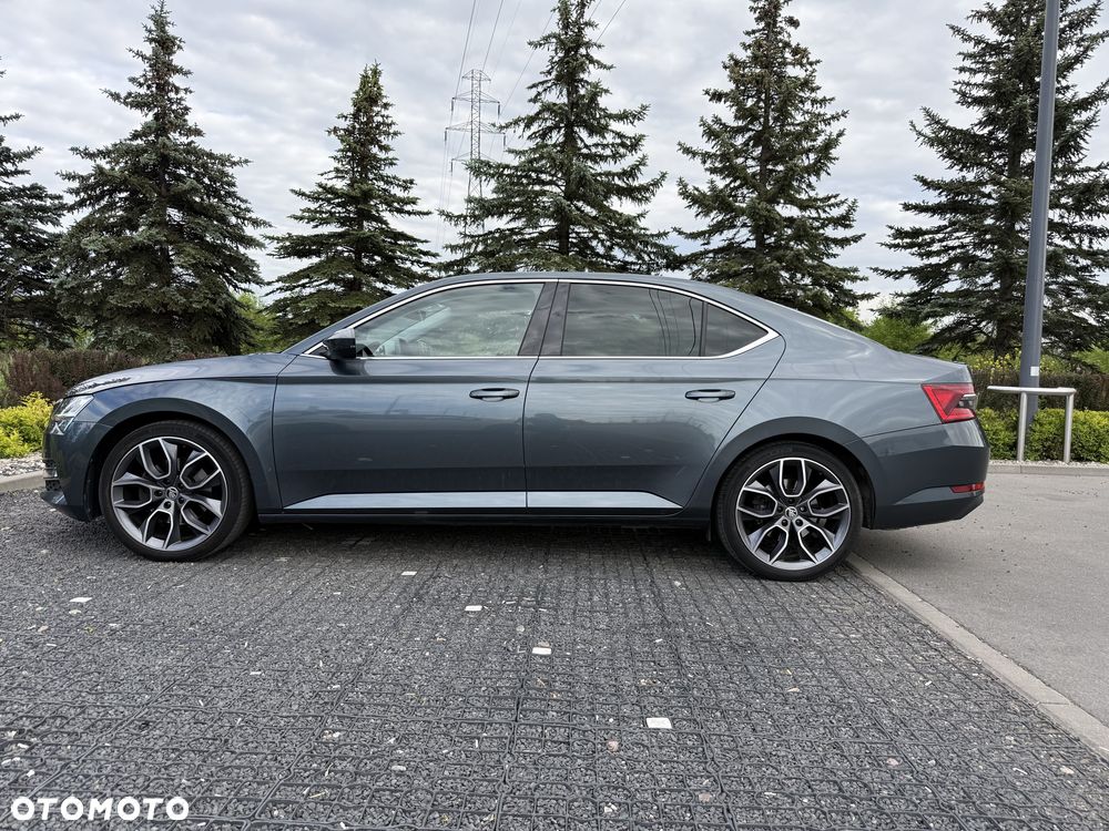 Skoda Superb 2.0 TDI SCR Style DSG - 40