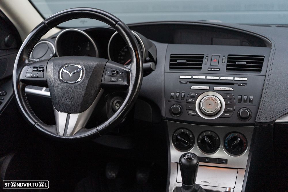 Mazda 3 MZ-CD 1.6 Exclusive - 19