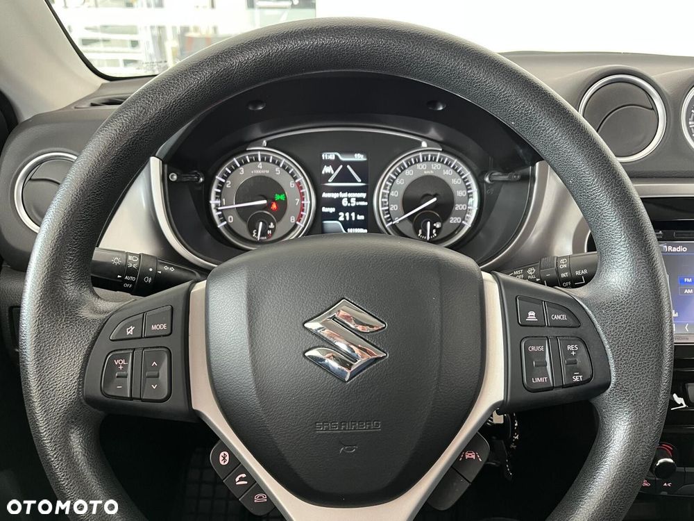 Suzuki Vitara - 23