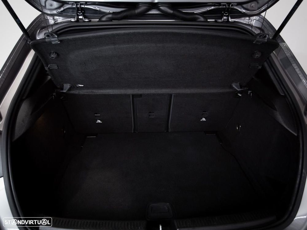 Mercedes-Benz A 180 d Progressive Aut. - 12