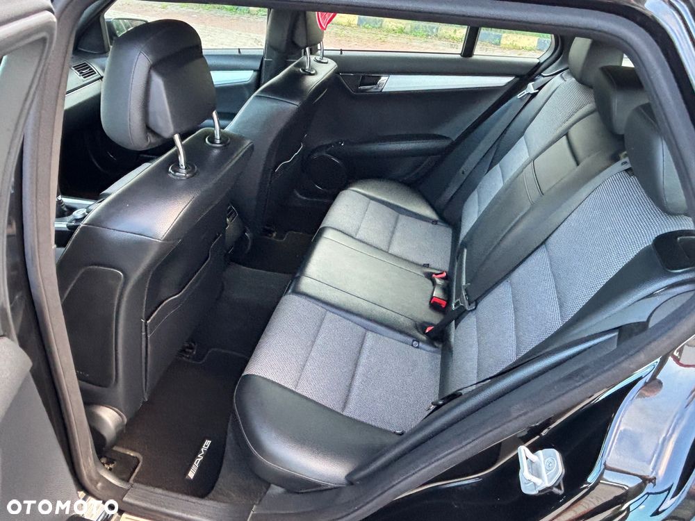 Mercedes-Benz Klasa C 200 CDI Avantgarde Edition - 35