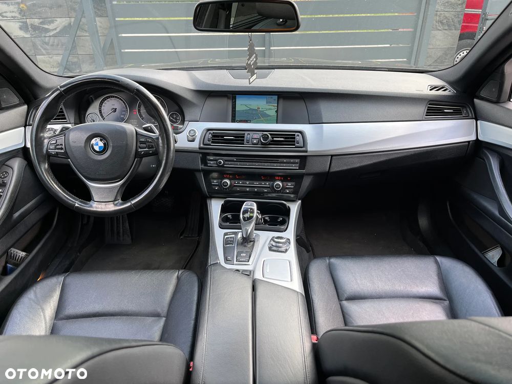 BMW Seria 5 530d Sport-Aut - 7