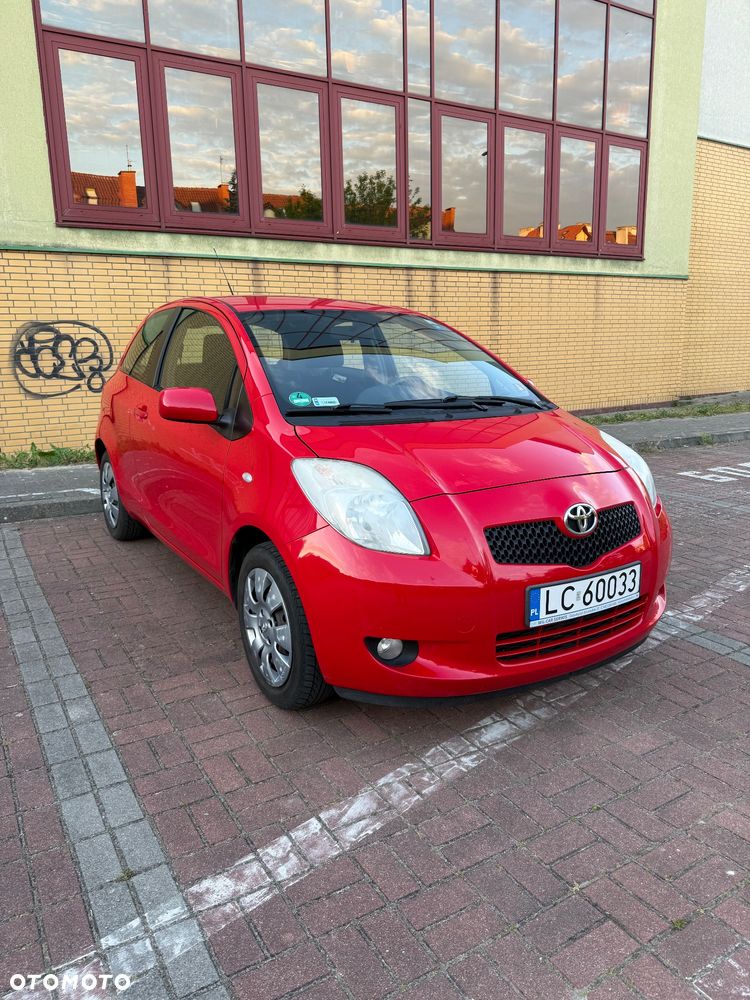 Toyota Yaris 1.0 Terra A/C - 1
