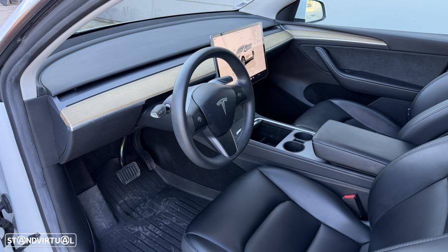 Tesla Model Y Tração Traseira - 17