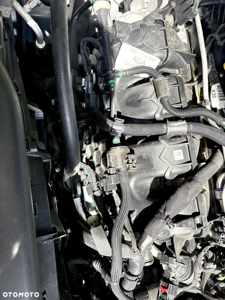 Ford Escape 2.0 EcoBoost AWD Titanium - 19