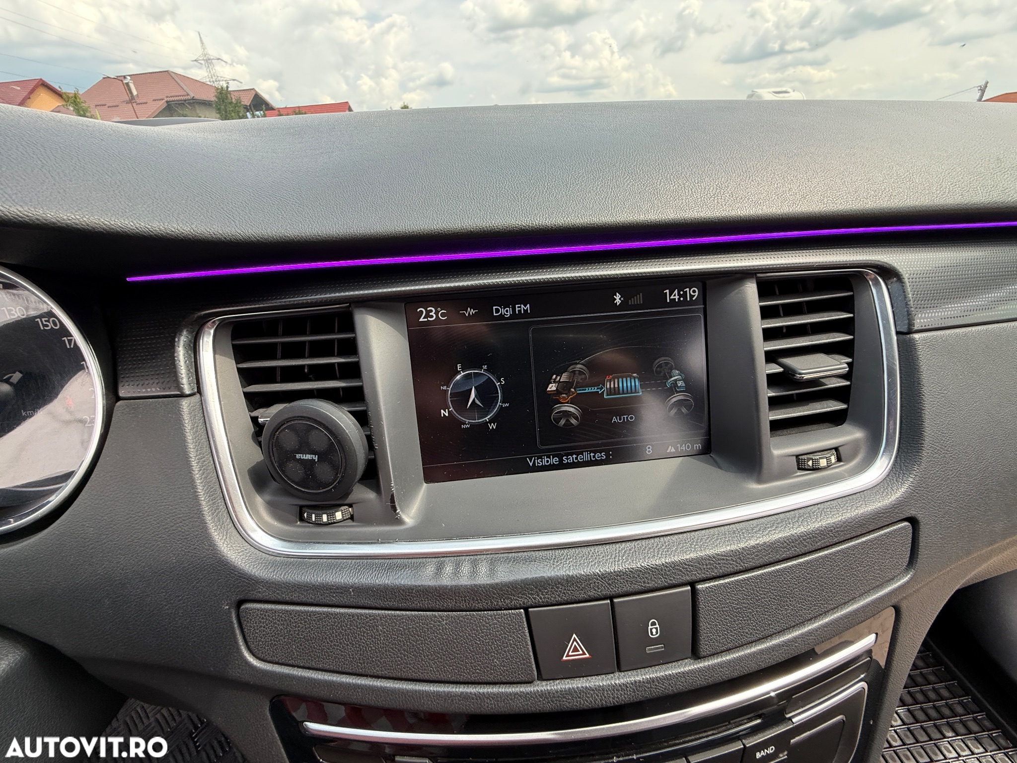 Peugeot 508 RXH Hybrid - 11