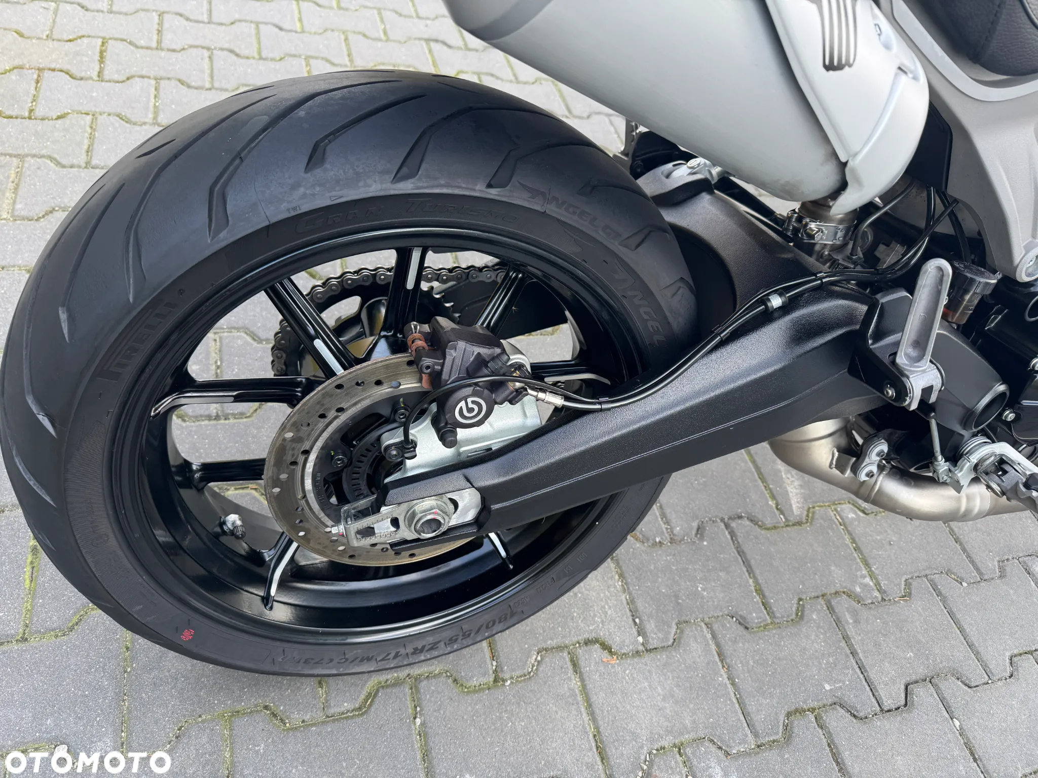 Ducati Scrambler - 15