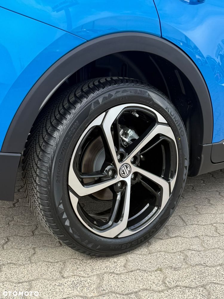 MG ZS Hybrid+ Standard - 14
