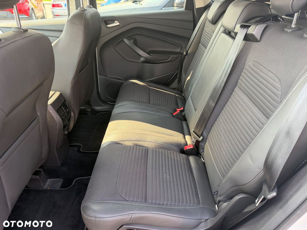 Ford Kuga 2.0 TDCi 4WD Titanium - 18