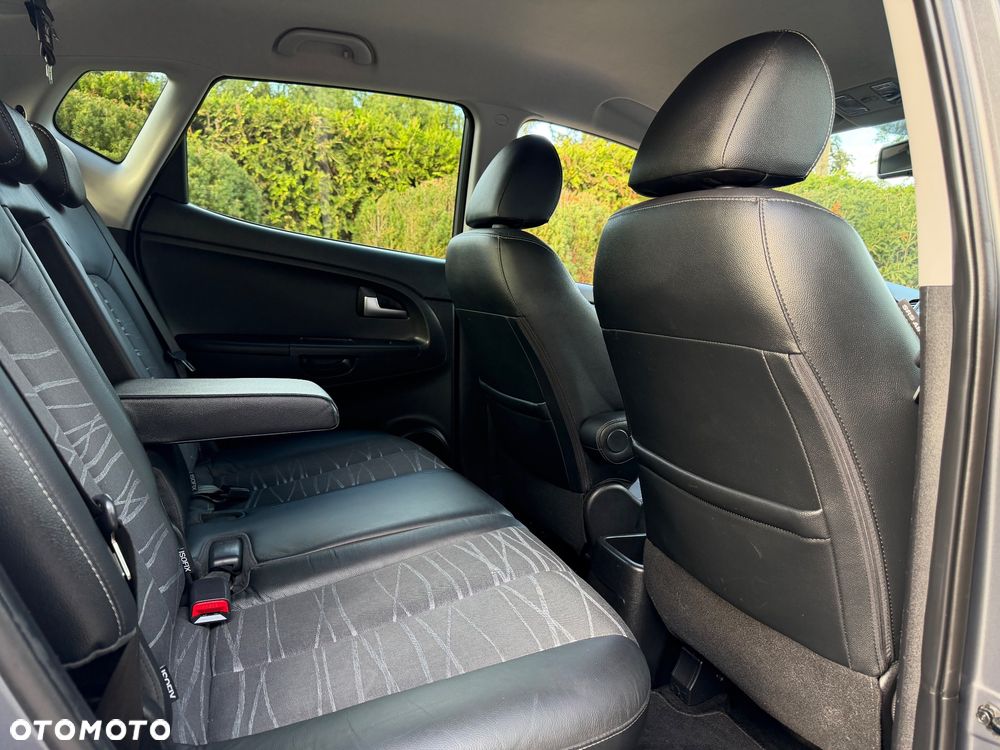 Kia Venga 1.6 CVVT ISG Spirit - 27