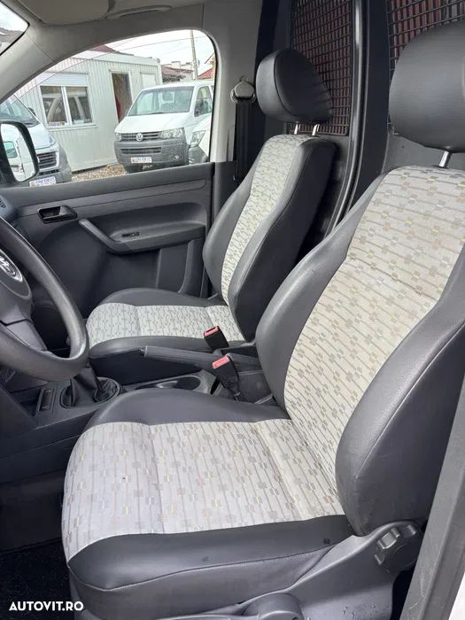 Volkswagen Caddy - 5