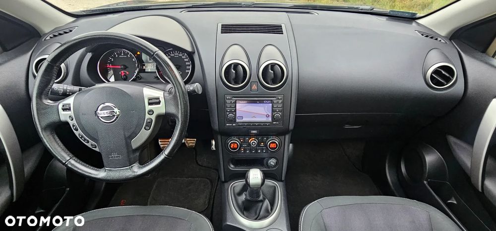 Nissan Qashqai 1.6 360 - 10