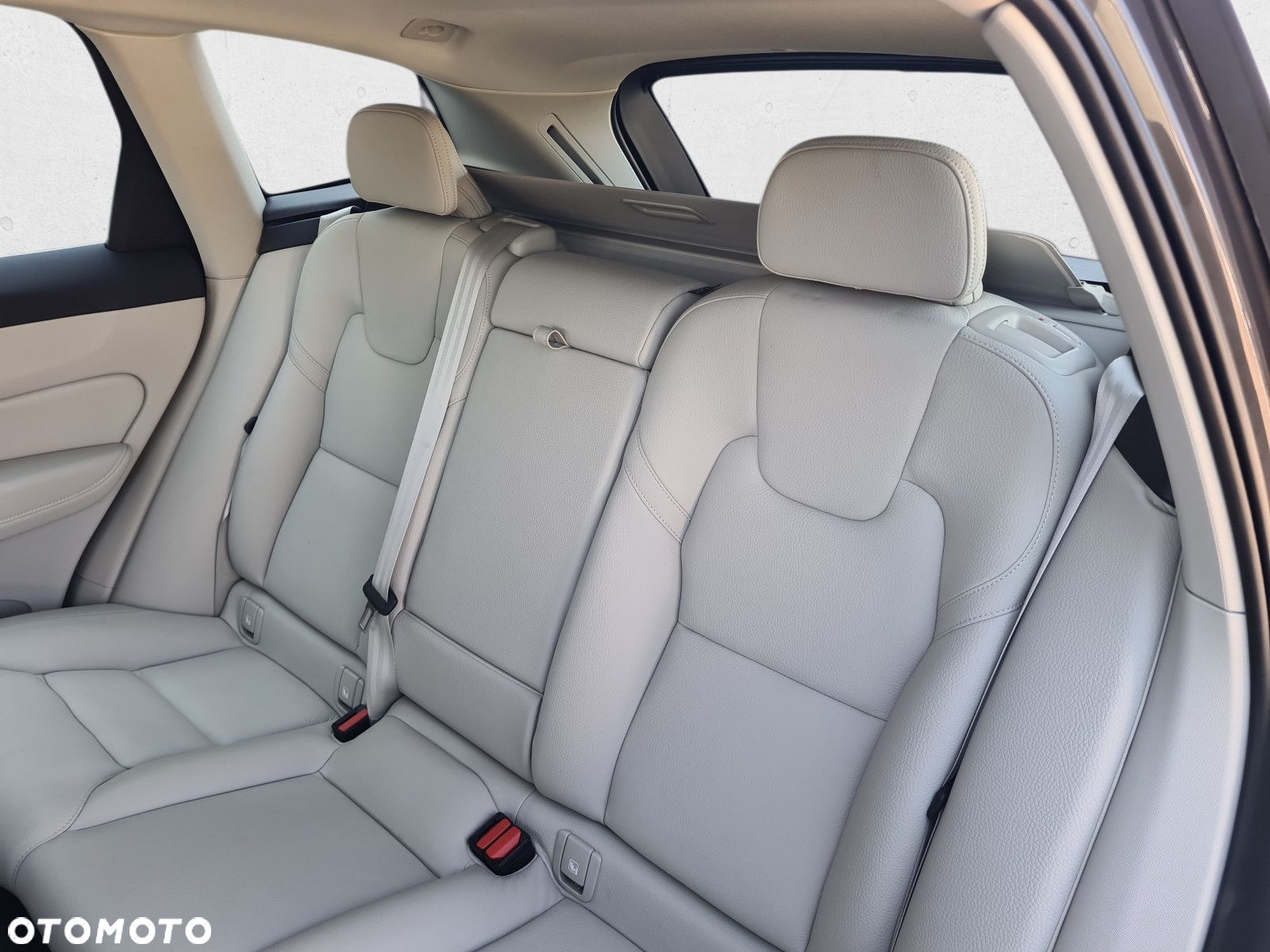 Volvo XC 60 - 16