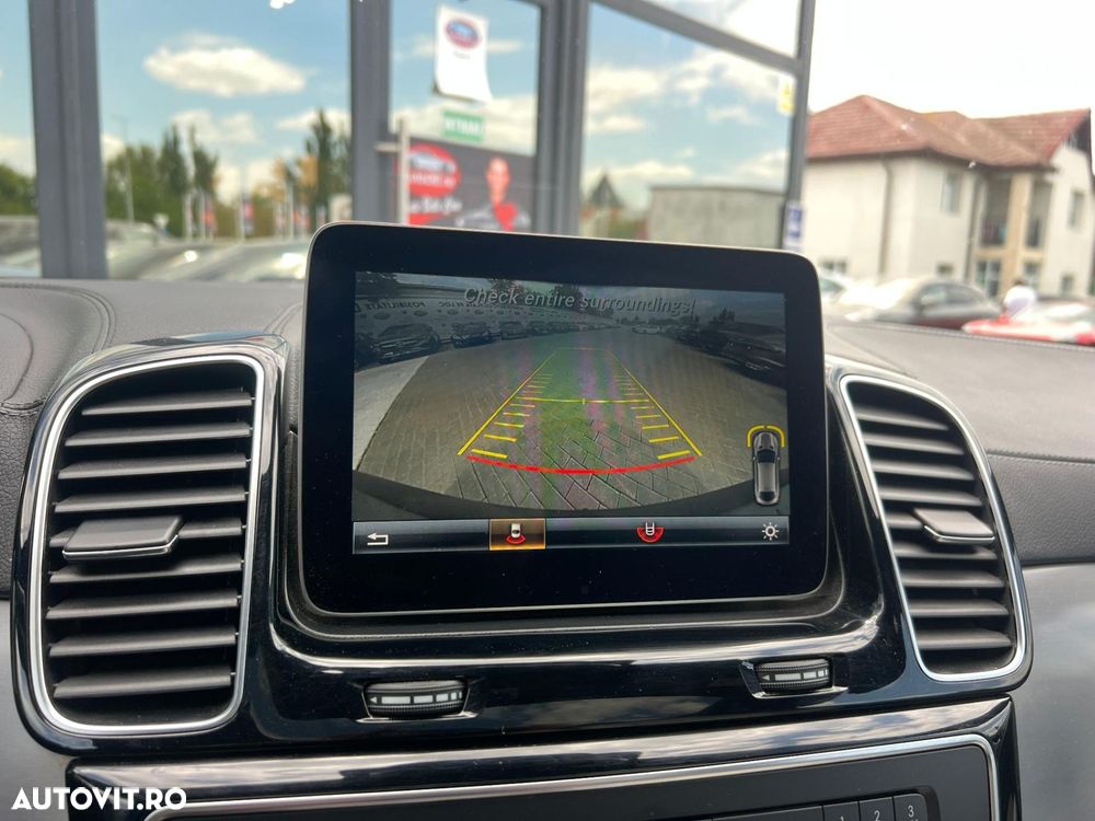 Mercedes-Benz GLE - 19
