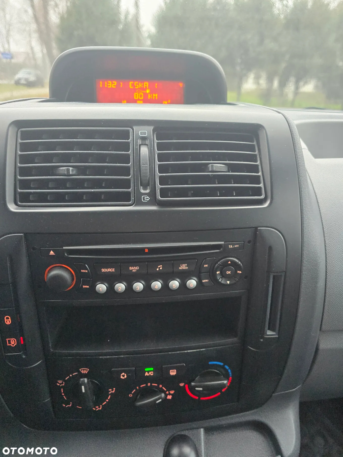 Peugeot EXPERT - 15