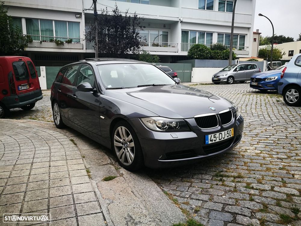 BMW 320 dA Dynamic - 3