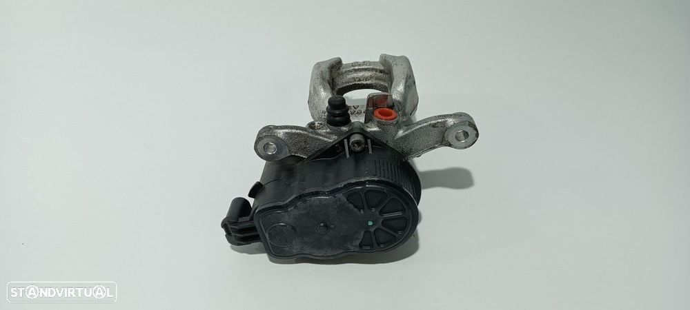 PINÇA DE TRAVÃO TRASEIRA DIREITA MERCEDES CLASE A (BM 177) A 180 D (177.003) - 4