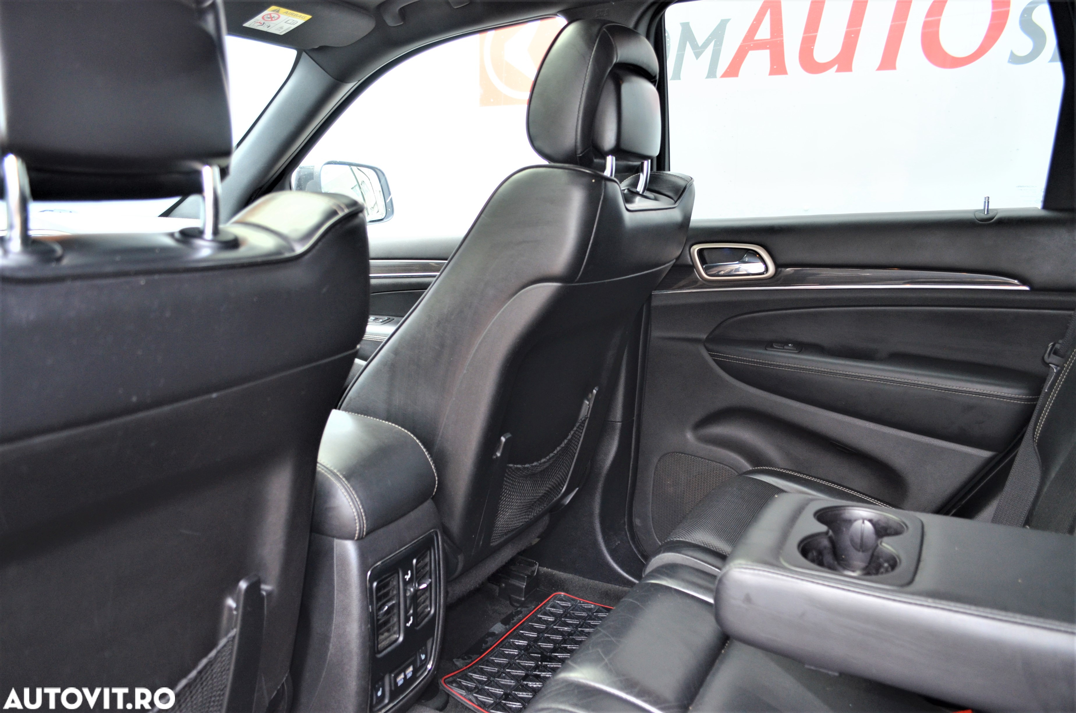 Jeep Grand Cherokee 3.0 TD AT Laredo - 9