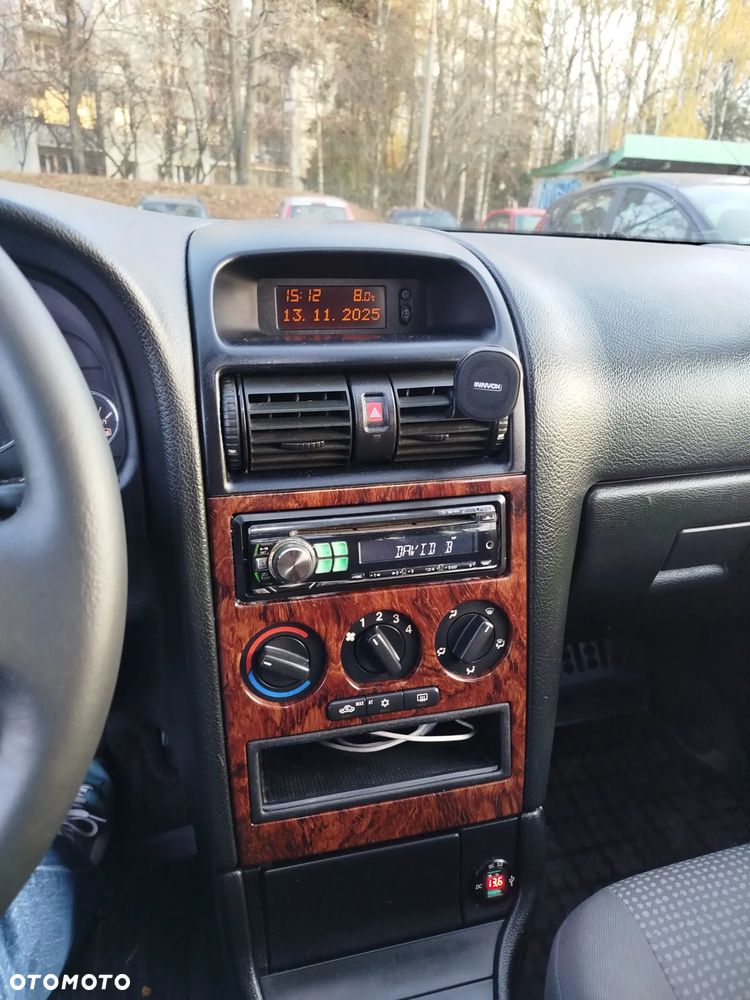 Opel Astra 1.4 Enjoy - 13