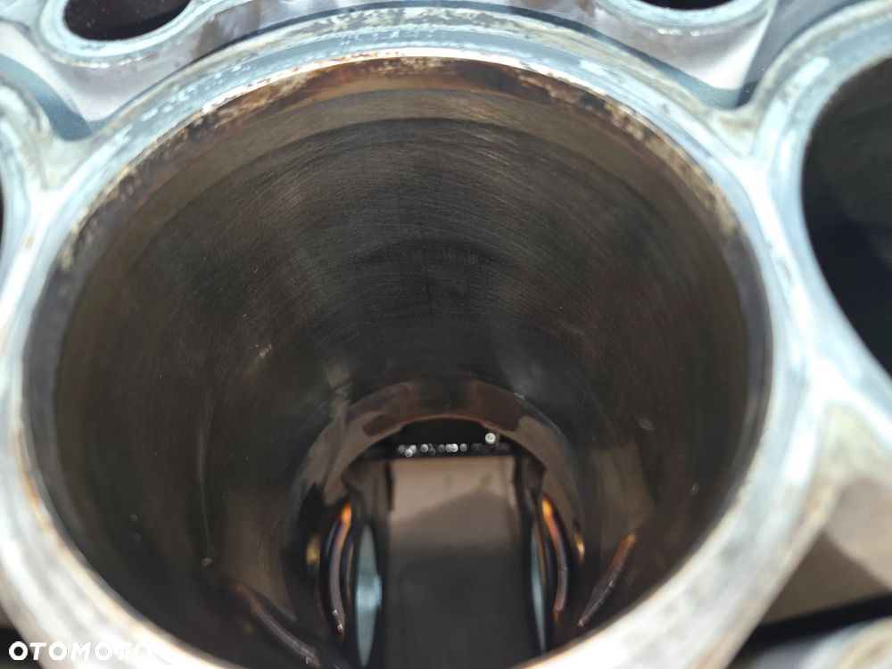 BMW E60 E81 E90 E91 E92 118I 318I 120I 320I Blok Silnika N43B20AY 0427109 - 15