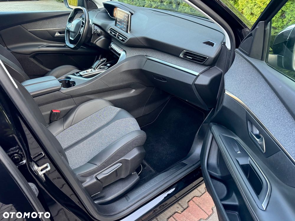 Peugeot 3008 1.5 BlueHDi Active S&S EAT8 - 4